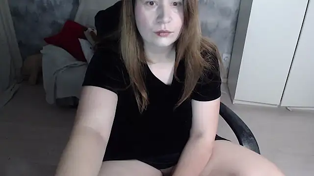 Snapshot of AdelinaLawson chatting on October 2025 01:52:01 PM AdelinaLawson online show from October 2025 01:52:01 PM