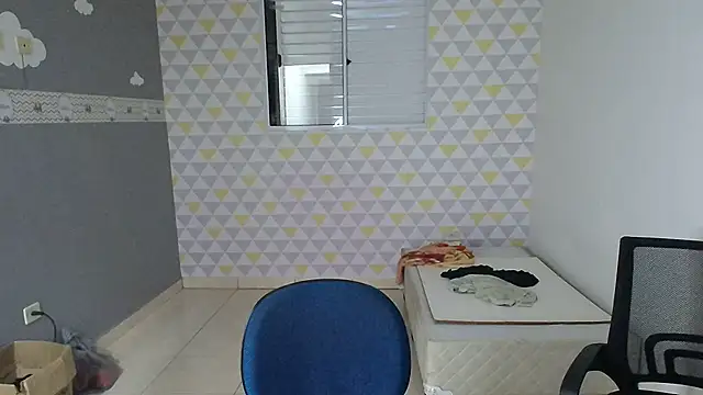 JeanCafa online show from March 2026 10:48:01 PM