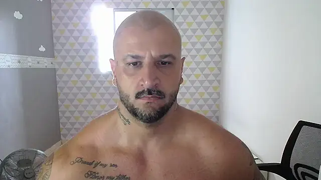 JeanCafa online show from April 2026 02:33:01 PM