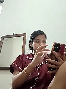 Komal0099 online show from September 2025 03:06:01 AM