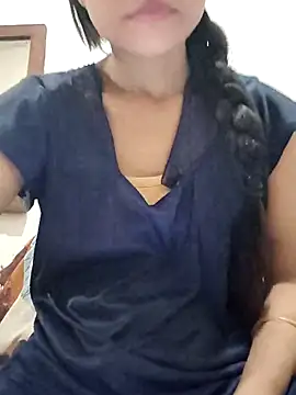 Komal0099 online show from September 2025 04:45:02 AM