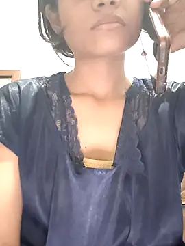 Komal0099 online show from September 2025 04:51:02 PM