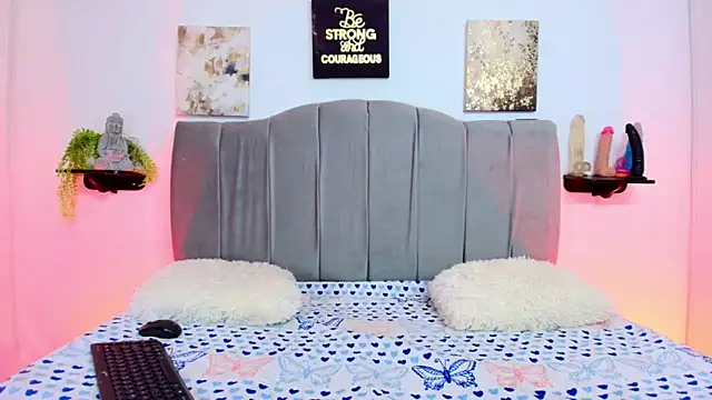 Snapshot of Maddy_Esther chatting on September 2025 03:54:01 AM Maddy Esther online show from September 2025 03:54:01 AM
