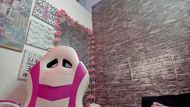 karoll  sex online show from March 2026 01:04:02 PM