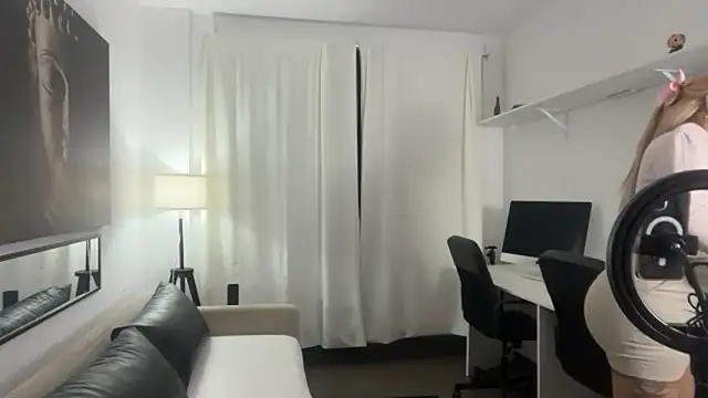 Snapshot of alrad chatting on March 2026 11:43:01 PM alrad online show from March 2026 11:43:01 PM