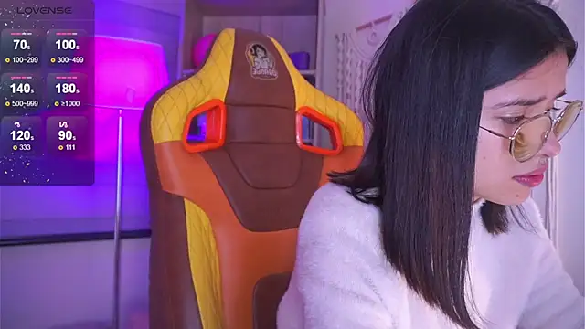 Lana Dreams  online show from November 2025 12:57:01 AM