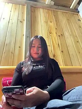 Snapshot of phungtiti chatting on January 2026 12:25:01 AM phungtiti online show from January 2026 12:25:01 AM