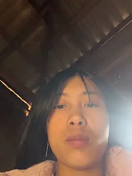 EmLy02 online show from January 2026 04:26:01 AM