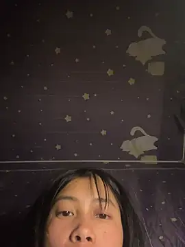 EmLy02 online show from January 2026 01:27:02 PM