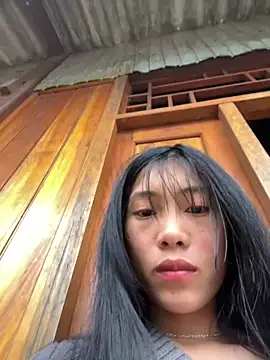 EmLy02 online show from February 2026 01:56:02 AM