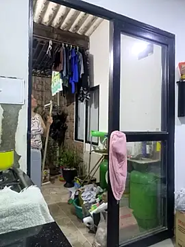 Nina vallon online show from September 2025 10:26:02 AM