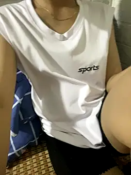 Snapshot of Yourbaby_24 chatting on September 2025 02:05:02 PM Yourbaby 24 online show from September 2025 02:05:02 PM