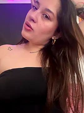 smokemilv online show from November 2025 04:29:01 PM