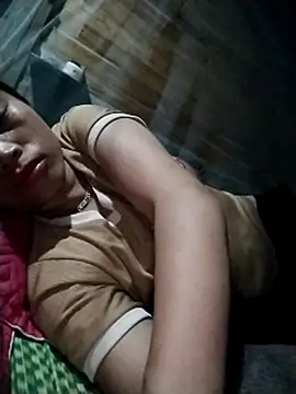   Ngoc20   online show from April 2026 05:23:01 AM