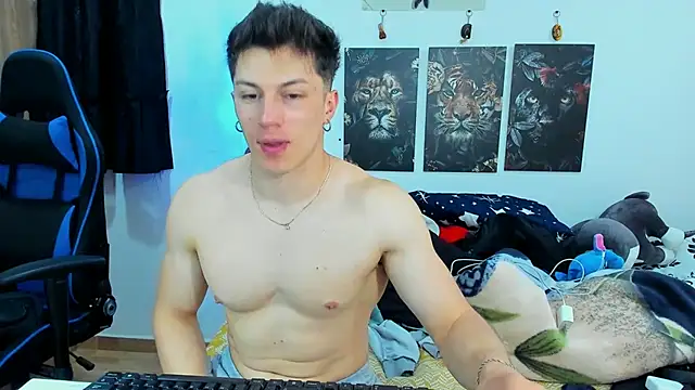 javiersexymann online show from January 2025 09:04:01 PM