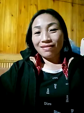 lucybaby00 online show from February 2026 11:31:02 AM