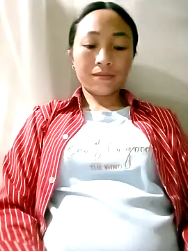 Snapshot of lucybaby00 chatting on April 2026 02:14:02 PM lucybaby00 online show from April 2026 02:14:02 PM