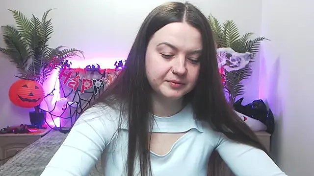 MavkaCute online show from October 2025 07:15:02 PM