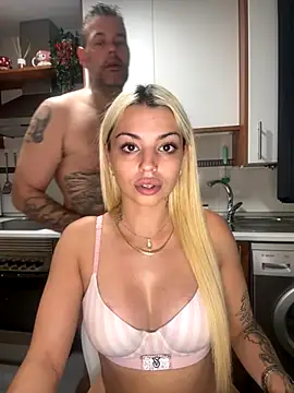 Snapshot of NoeliaGarcia17 chatting on September 2025 09:16:01 PM NoeliaGarcia17 online show from September 2025 09:16:01 PM