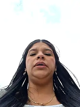 Snapshot of Eiimy_pretty chatting on October 2025 08:17:01 PM Eiimy pretty online show from October 2025 08:17:01 PM