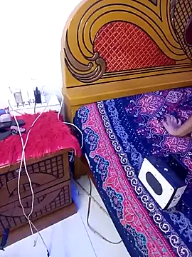 khhlmn online show from November 2025 05:13:01 PM