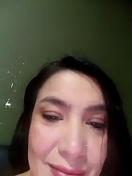 Anahibella online show from November 2025 11:18:02 PM