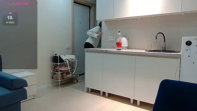 sakuras pleasure online show from December 2025 08:46:01 PM