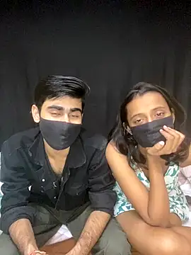 Snapshot of Joy_Love_Roxie chatting on October 2025 06:52:02 PM Joy Love Roxie online show from October 2025 06:52:02 PM