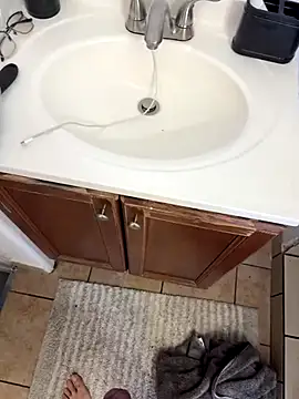 Snapshot of javier_89ER chatting on September 2025 10:32:02 PM javier 89ER online show from September 2025 10:32:02 PM