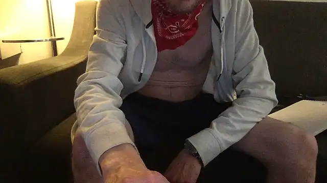 Snapshot of handyman7766 chatting on March 2025 05:31:01 AM handyman7766 online show from March 2025 05:31:01 AM