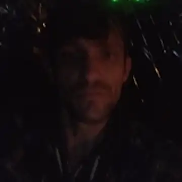 Snapshot of handyman7766 chatting on November 2025 12:05:01 PM handyman7766 online show from November 2025 12:05:01 PM