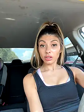 bbgurlnickii online show from September 2025 08:11:02 PM