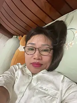 Vitamin sexy online show from January 2026 02:11:02 PM