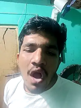 Snapshot of sexofbro chatting on September 2025 06:07:01 AM sexofbro online show from September 2025 06:07:01 AM