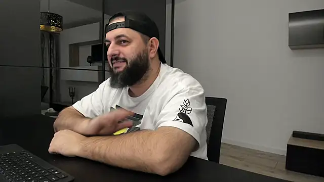 DravenPeak online show from November 2025 02:20:01 PM