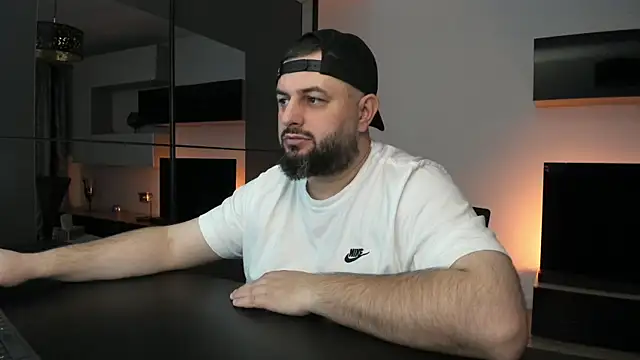 DravenPeak online show from April 2026 08:31:01 PM