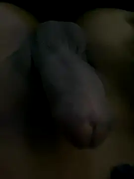 Kuaker077 online show from November 2025 07:52:02 PM