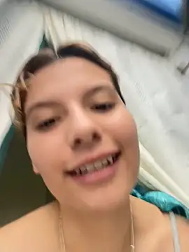 Snapshot of skay_sexart chatting on September 2025 10:14:01 PM skay sexart online show from September 2025 10:14:01 PM