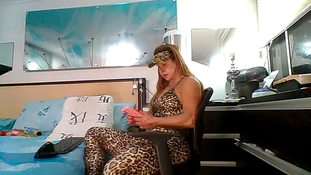 Mirianzapata 1 online show from November 2025 12:27:02 AM