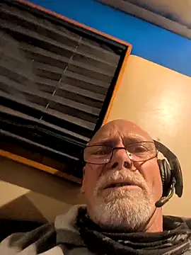 Snapshot of Deepinallthe chatting on March 2026 05:08:02 AM Deepinallthe online show from March 2026 05:08:02 AM