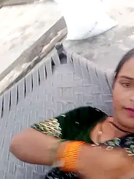 Snapshot of Mohini-xx chatting on September 2025 12:48:01 PM Mohini-xx online show from September 2025 12:48:01 PM
