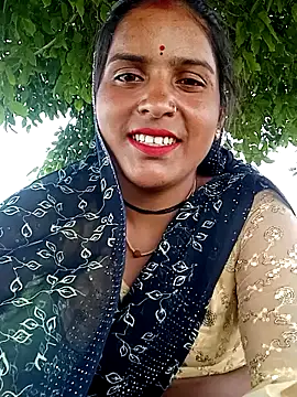 Snapshot of Mohini-xx chatting on September 2025 10:06:02 AM Mohini-xx online show from September 2025 10:06:02 AM