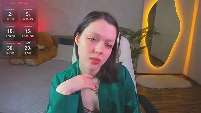 Lunar Lily online show from March 2026 05:36:02 AM