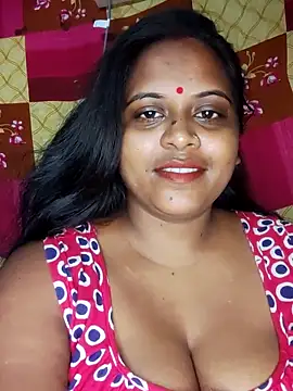 Snapshot of Hot-Show2 chatting on September 2025 04:28:01 PM Hot-Show2 online show from September 2025 04:28:01 PM