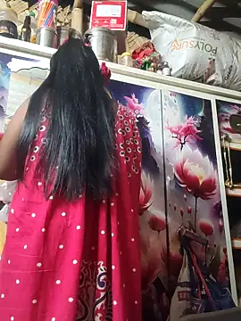 Snapshot of Hot-Show2 chatting on November 2025 04:09:01 PM Hot-Show2 online show from November 2025 04:09:01 PM