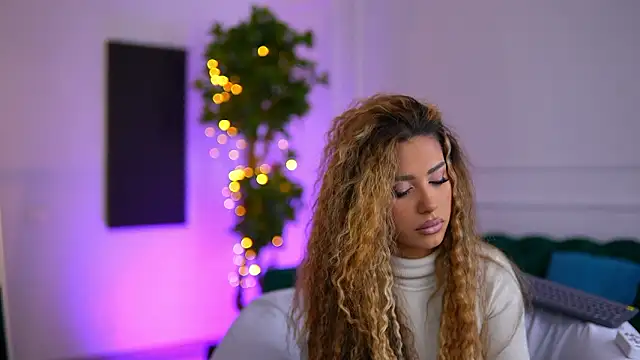 SiennaRuh online show from March 2026 10:11:01 AM