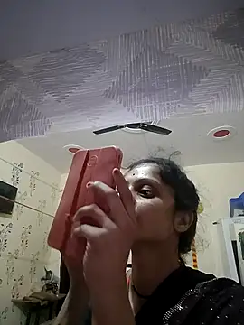 Snapshot of Sonam_dhakad chatting on September 2025 06:22:01 PM Sonam dhakad online show from September 2025 06:22:01 PM