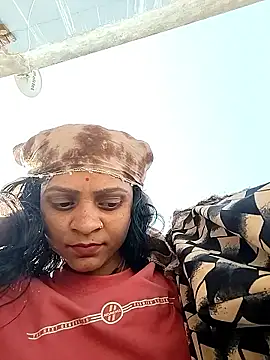 Snapshot of Sonam_dhakad chatting on November 2025 05:06:01 AM Sonam dhakad online show from November 2025 05:06:01 AM