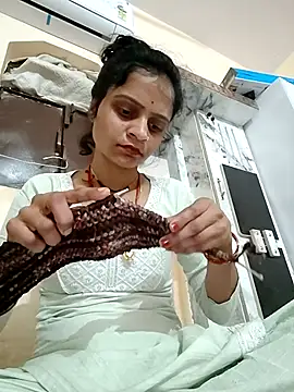 Snapshot of Sonam_dhakad chatting on November 2025 01:21:02 PM Sonam dhakad online show from November 2025 01:21:02 PM