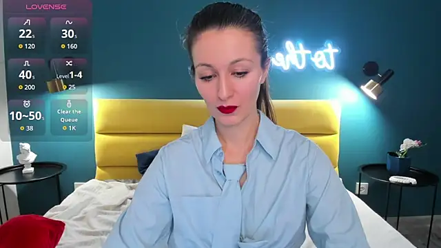 Joan Nelson online show from March 2026 01:33:02 AM